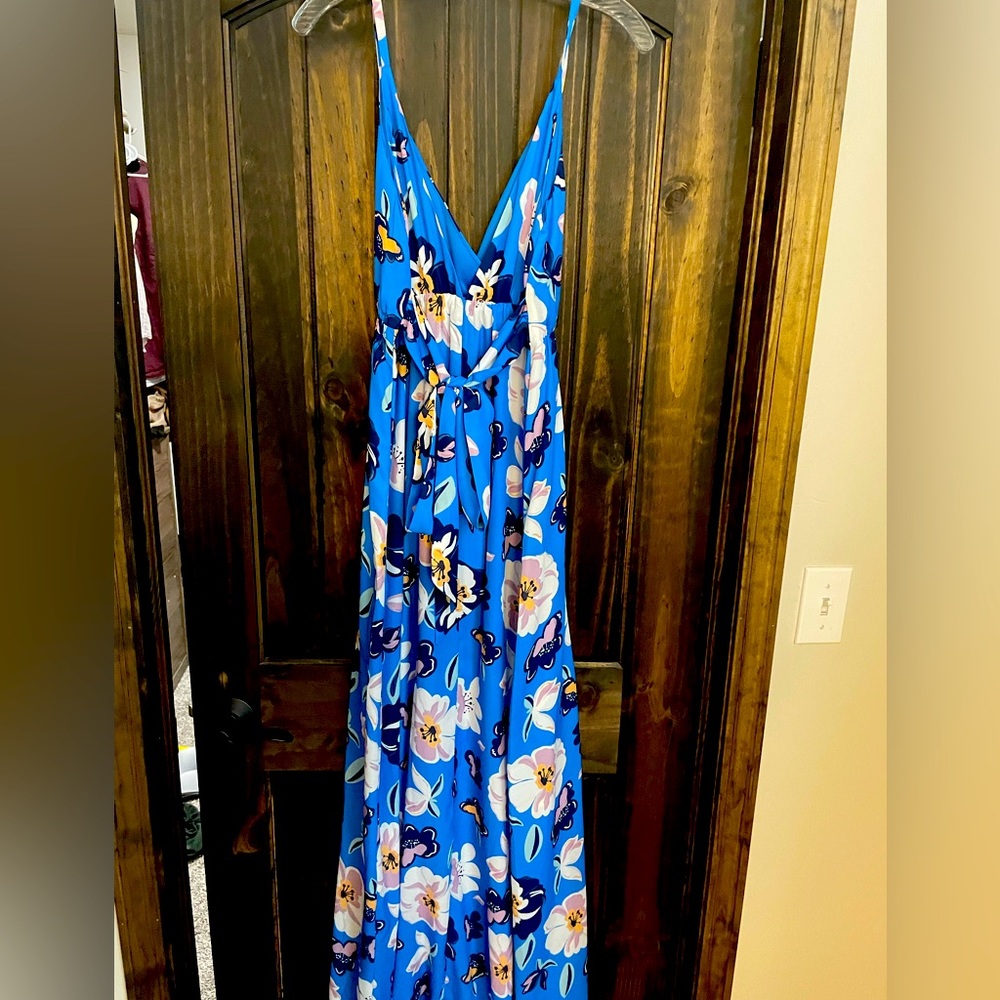 Sea Breeze Floral Maxi Dress